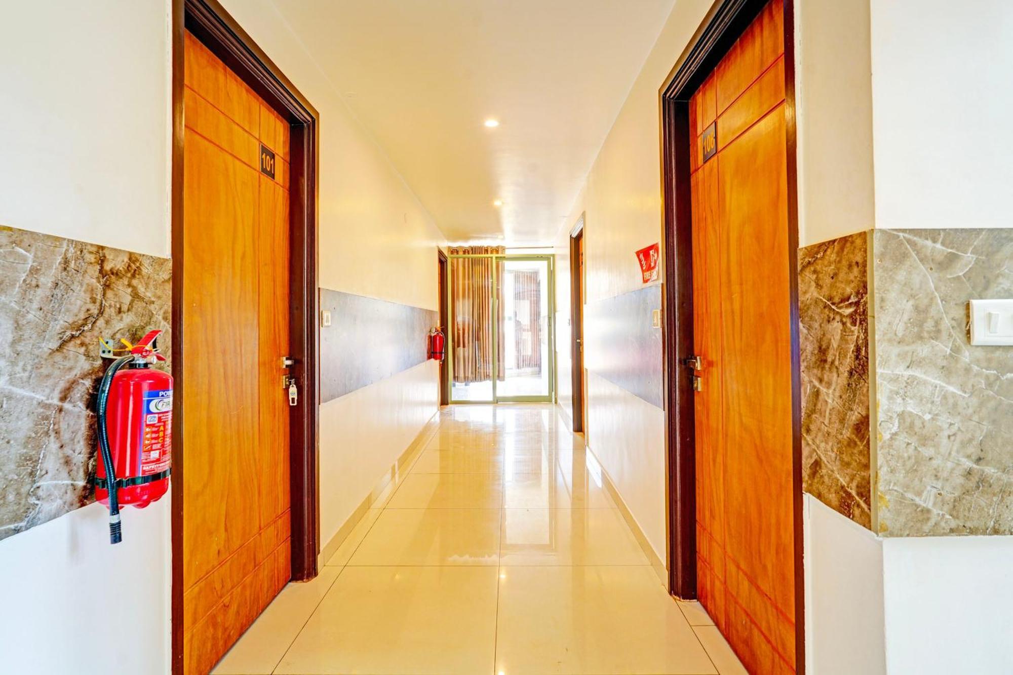Super Hotel O Kaveri Road Mysore Narasimharaja Puram Εξωτερικό φωτογραφία
